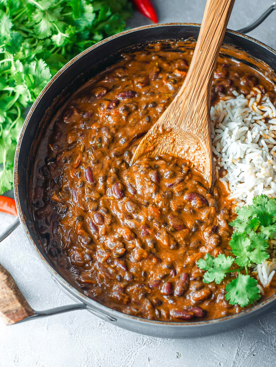 One Pot Dal Makhani