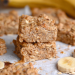 3 ingredient Banana Oat Bars (High protein & Sugar free)